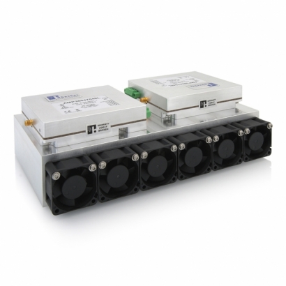 UHS-1-two-amp_fan.jpg UHS-1-two-amp_fan.jpg